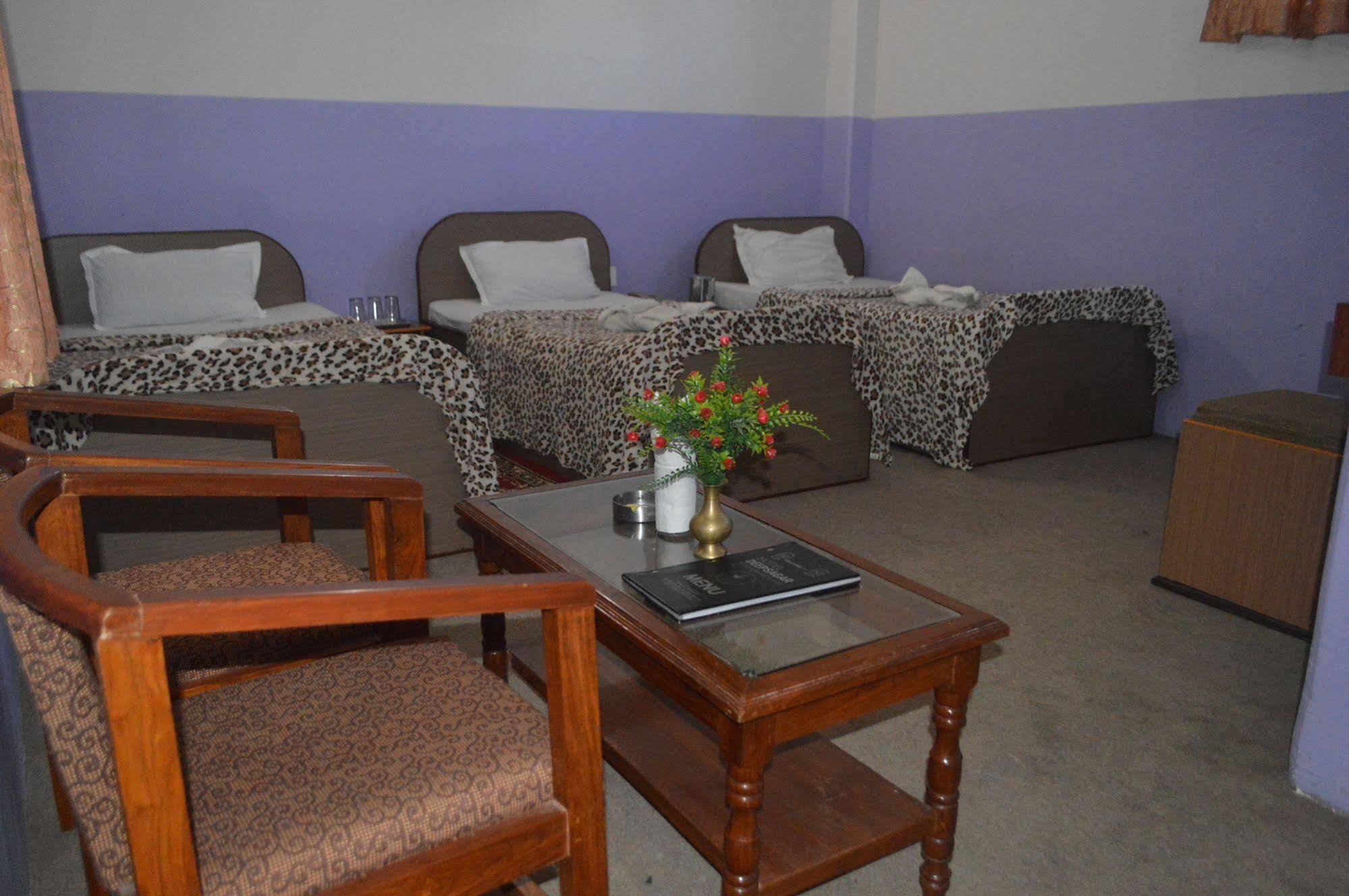 Pokhara Deep Sagar Hotel Экстерьер фото