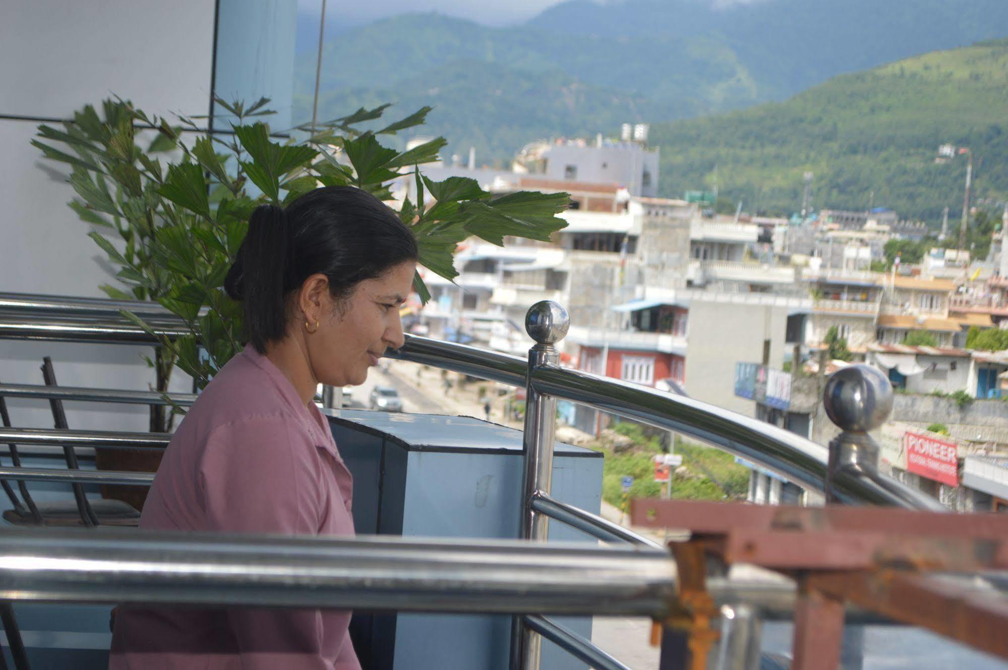 Pokhara Deep Sagar Hotel Экстерьер фото