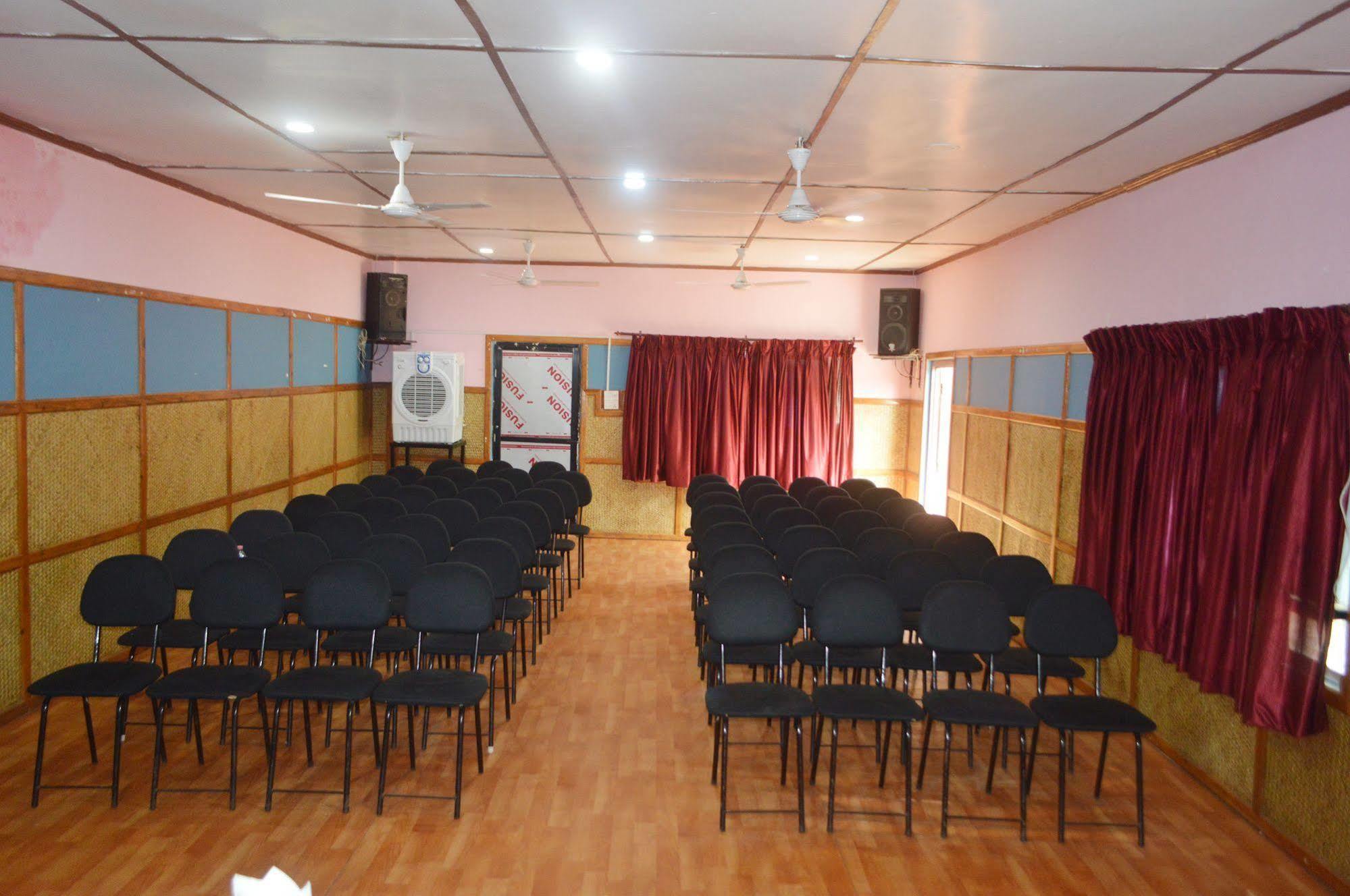 Pokhara Deep Sagar Hotel Экстерьер фото