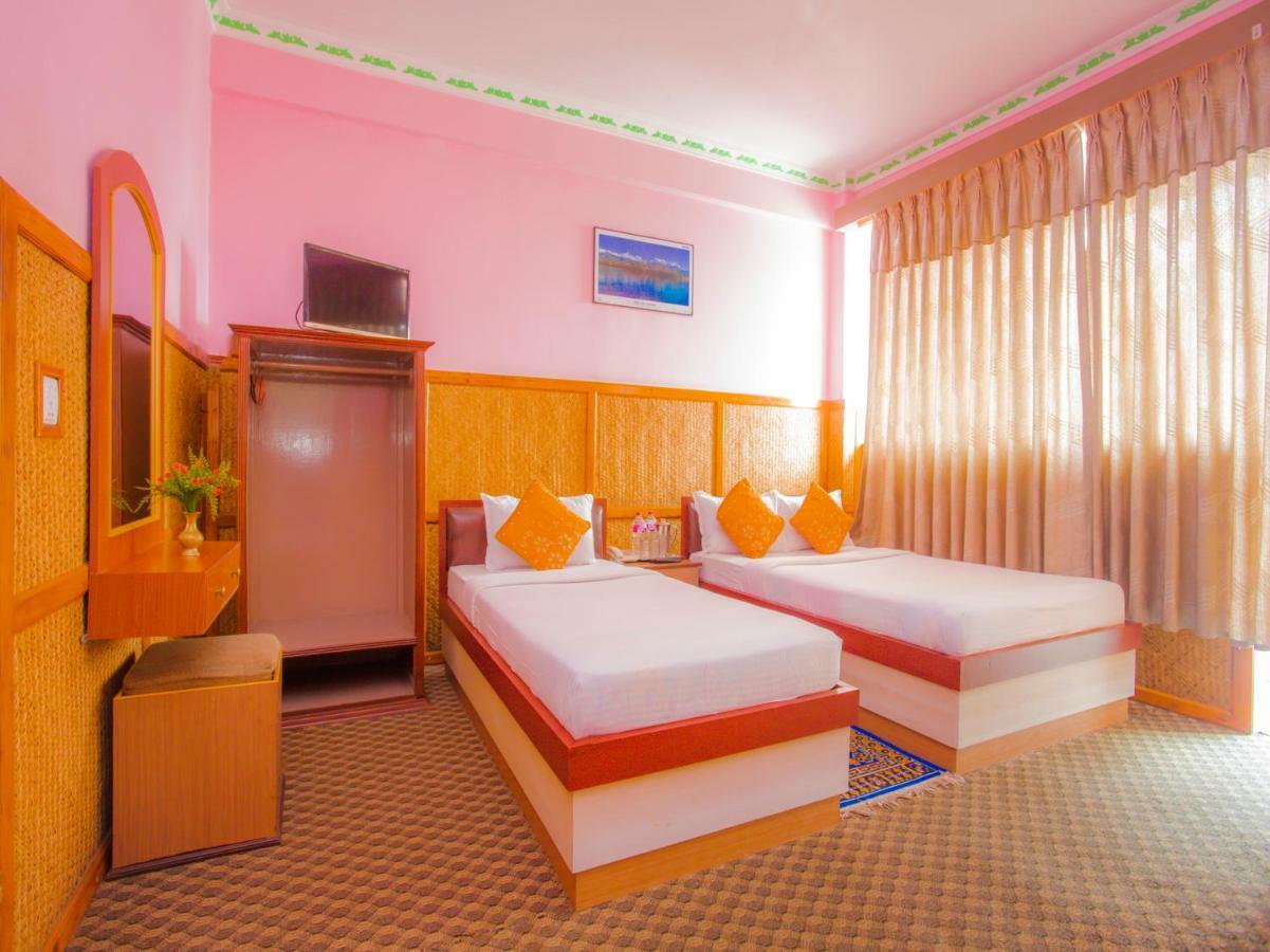 Pokhara Deep Sagar Hotel Экстерьер фото