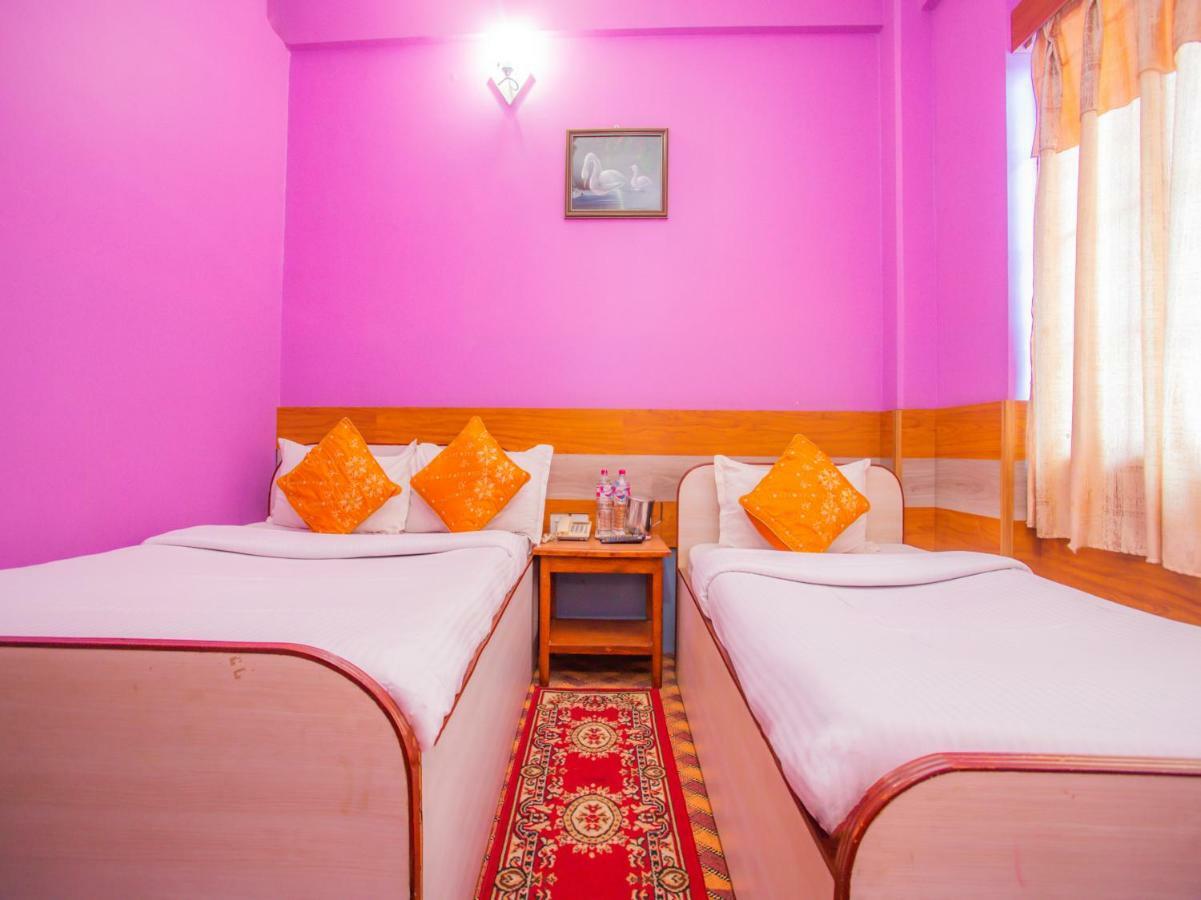 Pokhara Deep Sagar Hotel Экстерьер фото