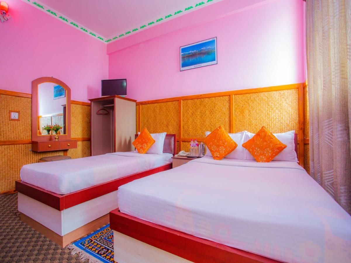 Pokhara Deep Sagar Hotel Экстерьер фото